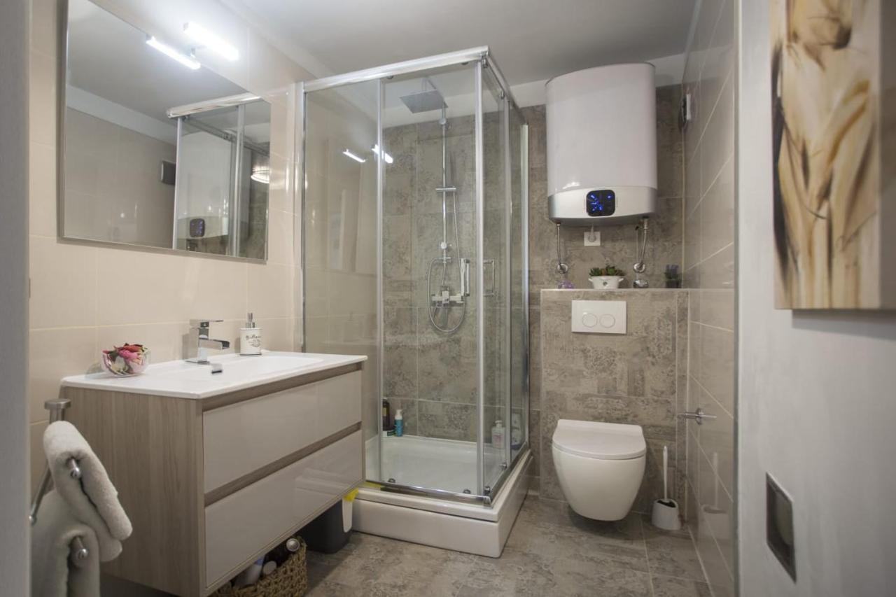 Apartment Antica With Yard & Bbq Split Ngoại thất bức ảnh