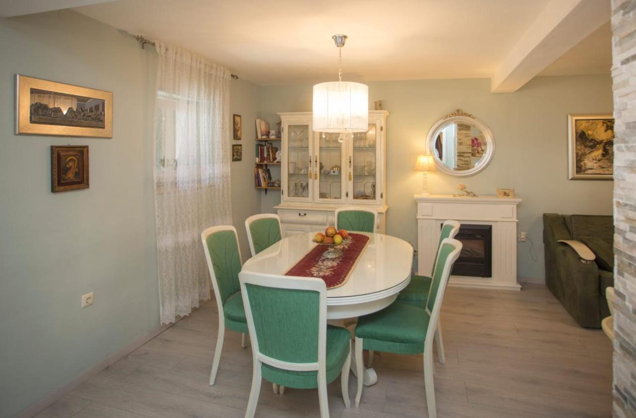 Apartment Antica With Yard & Bbq Split Ngoại thất bức ảnh